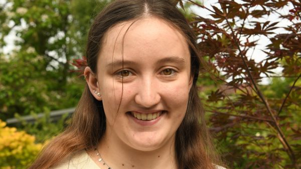 Sophia Lernende Gärtnerin IDM Thun